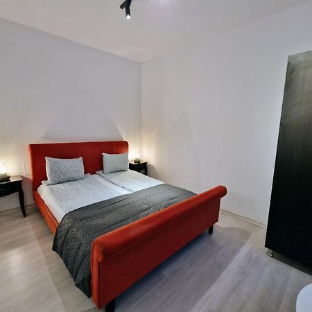Key Apartments In Main Square Brassó Kültér fotó