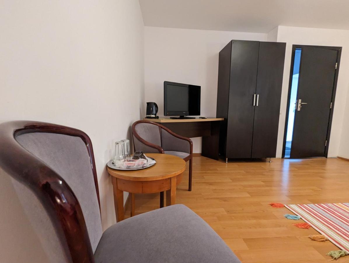 Key Apartments In Main Square Brassó Kültér fotó