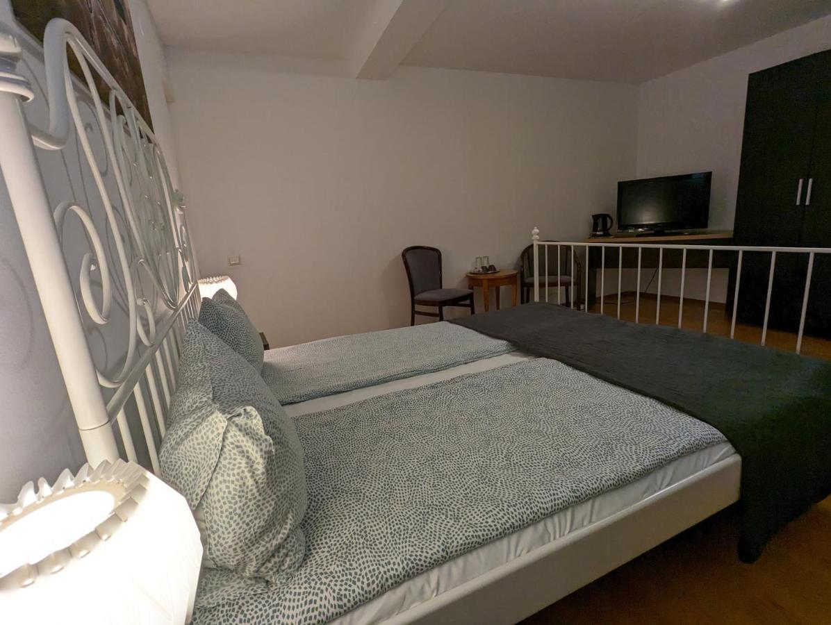 Key Apartments In Main Square Brassó Kültér fotó