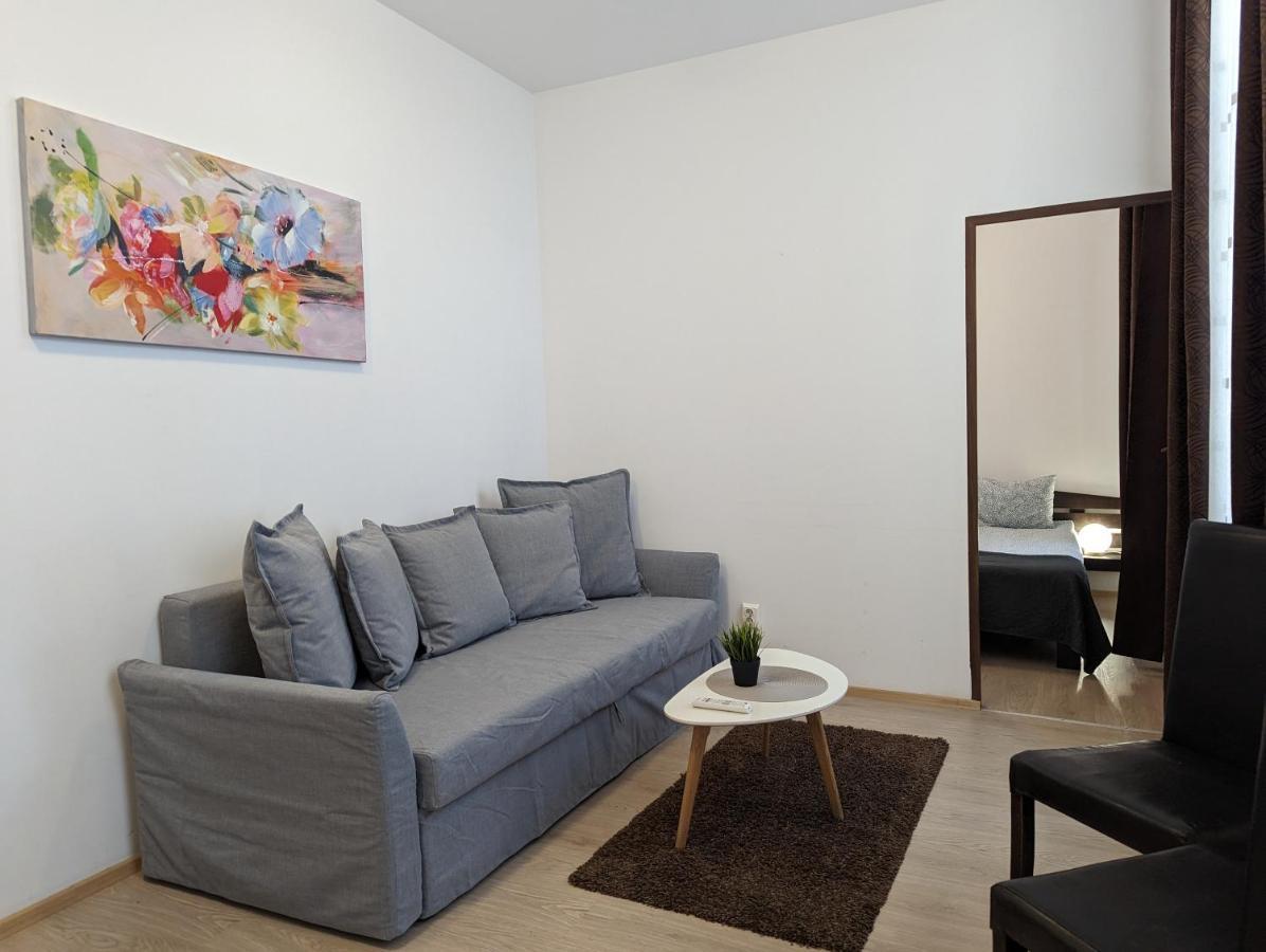 Key Apartments In Main Square Brassó Kültér fotó