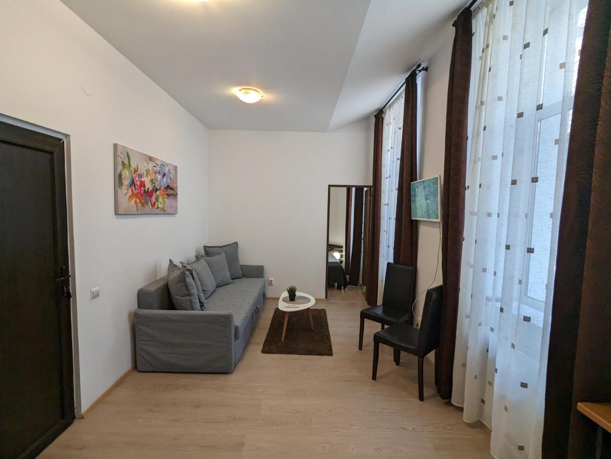 Key Apartments In Main Square Brassó Kültér fotó