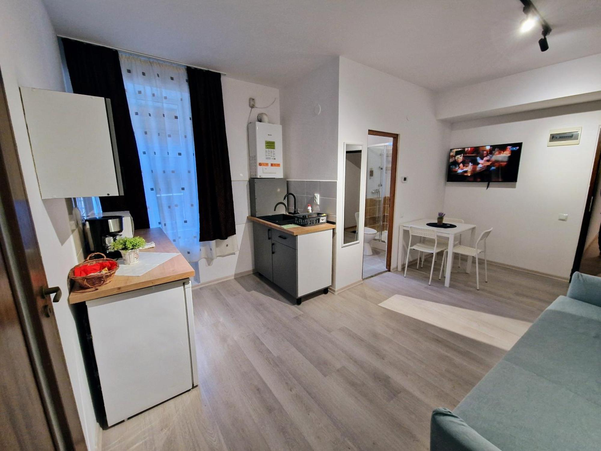Key Apartments In Main Square Brassó Kültér fotó