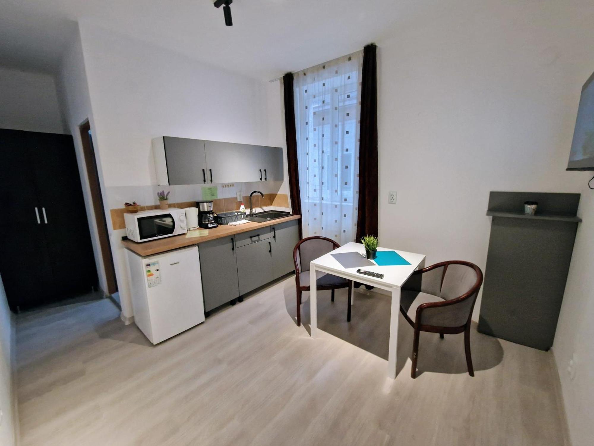 Key Apartments In Main Square Brassó Kültér fotó